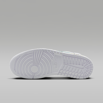 エア ジョーダン 1 HIGH OG x V.A.A.(White/White)[AA3834-100]の商品画像(2枚目)