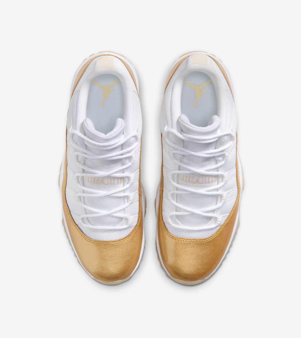 ウィメンズ エア ジョーダン 11 LOW 