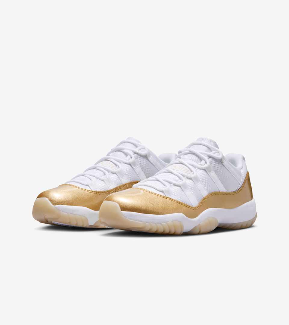 ウィメンズ エア ジョーダン 11 LOW 
