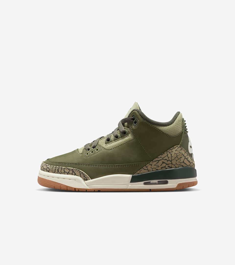 ジュニア エア ジョーダン 3(Medium Olive)の商品画像