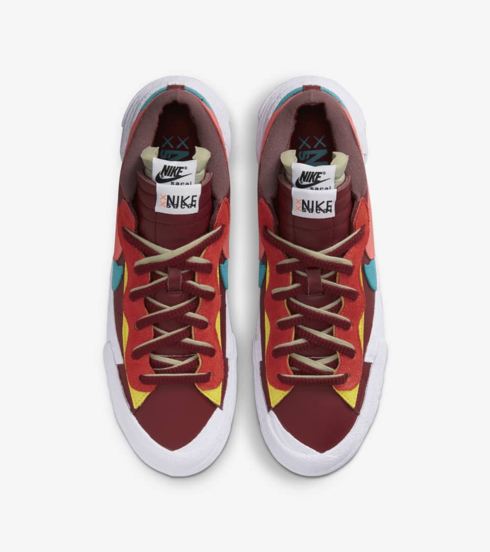 sacai x KAWS ブレーザー LOW(Team Red)[DM7901-600]の商品画像(4枚目)