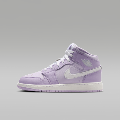 ジュニアシューズ(エア ジョーダン 1 MID)の商品画像