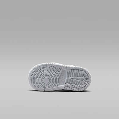 ジョーダン 1 MID[DQ8425-002]の商品画像(2枚目)