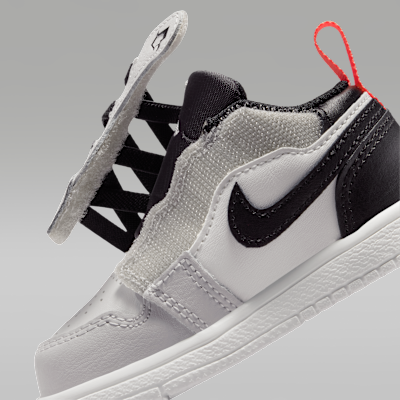 ジョーダン 1 LOW ALT[DR9747-045]の商品画像(8枚目)