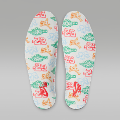 ウィメンズ エア ジョーダン 1 HIGH OG(Psychic Blue and Pale Ivory)[FD2596-102]の商品画像(9枚目)