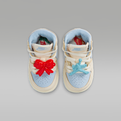 ベビー ジョーダン 1 HIGH OG(Psychic Blue and Pale Ivory)[FD2598-102]の商品画像(4枚目)