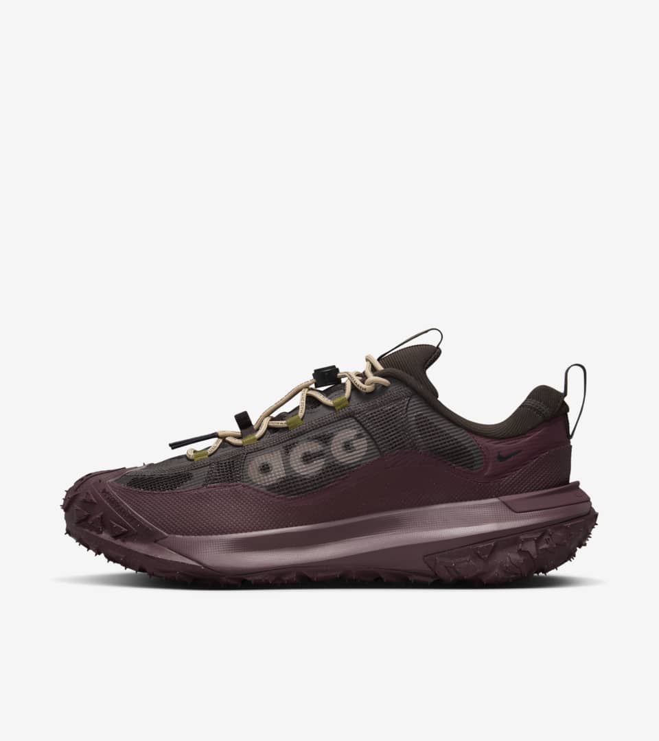 ACG マウンテン フライ 2 LOW GORE-TEX(Burgundy Crush and Velvet Brown)[HF6245-200]の商品画像(1枚目)