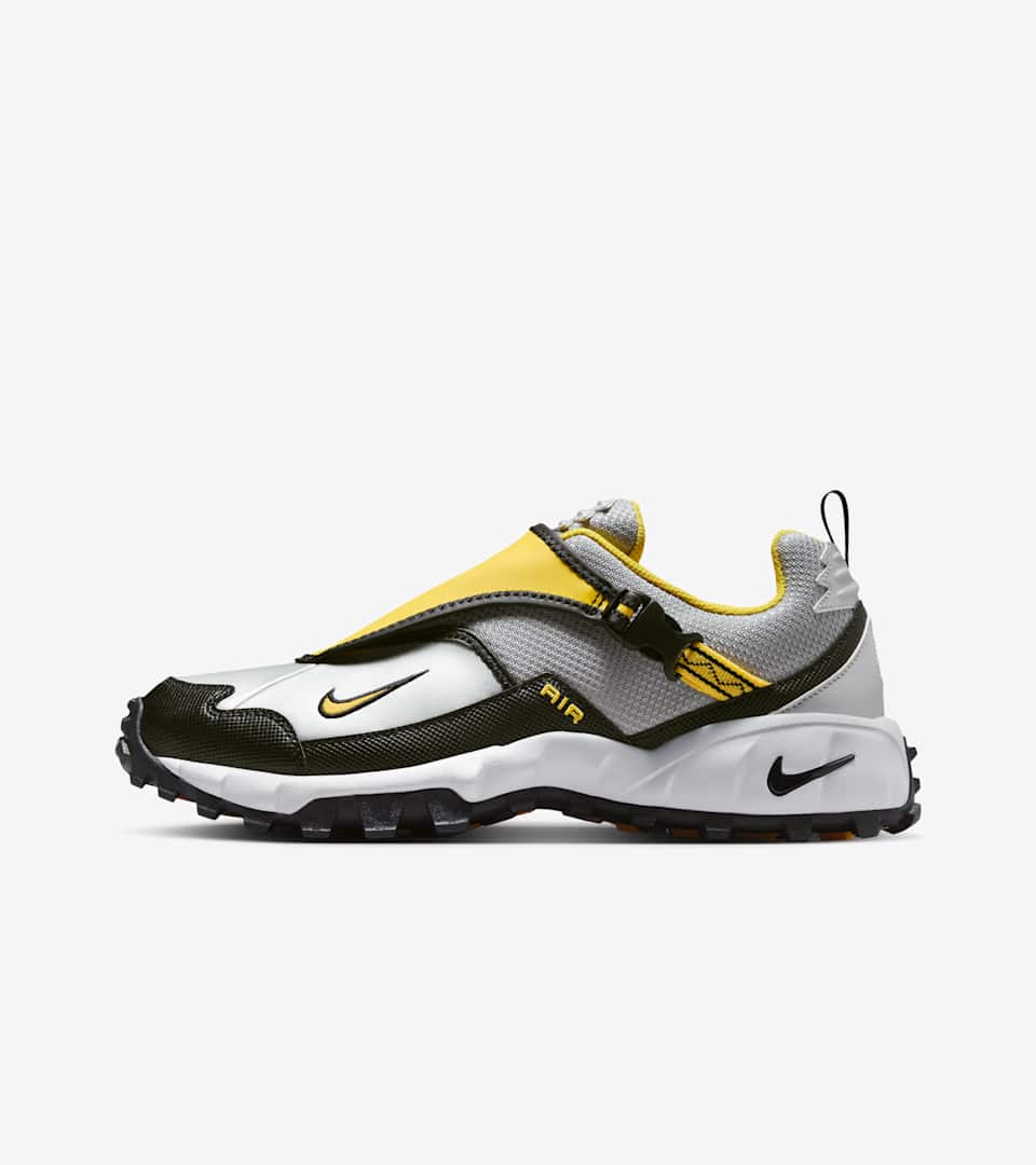 ACG ファサード(Yellow Zest and Metallic Silver)[HM7133-001]の商品画像(1枚目)