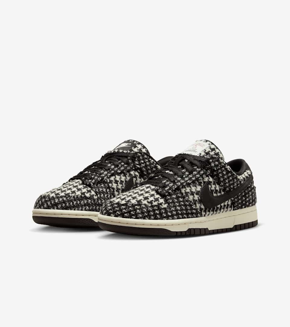 ウィメンズ ダンク LOW x Harris Tweed®(Black and Phantom)[HQ5036-901]の商品画像(6枚目)