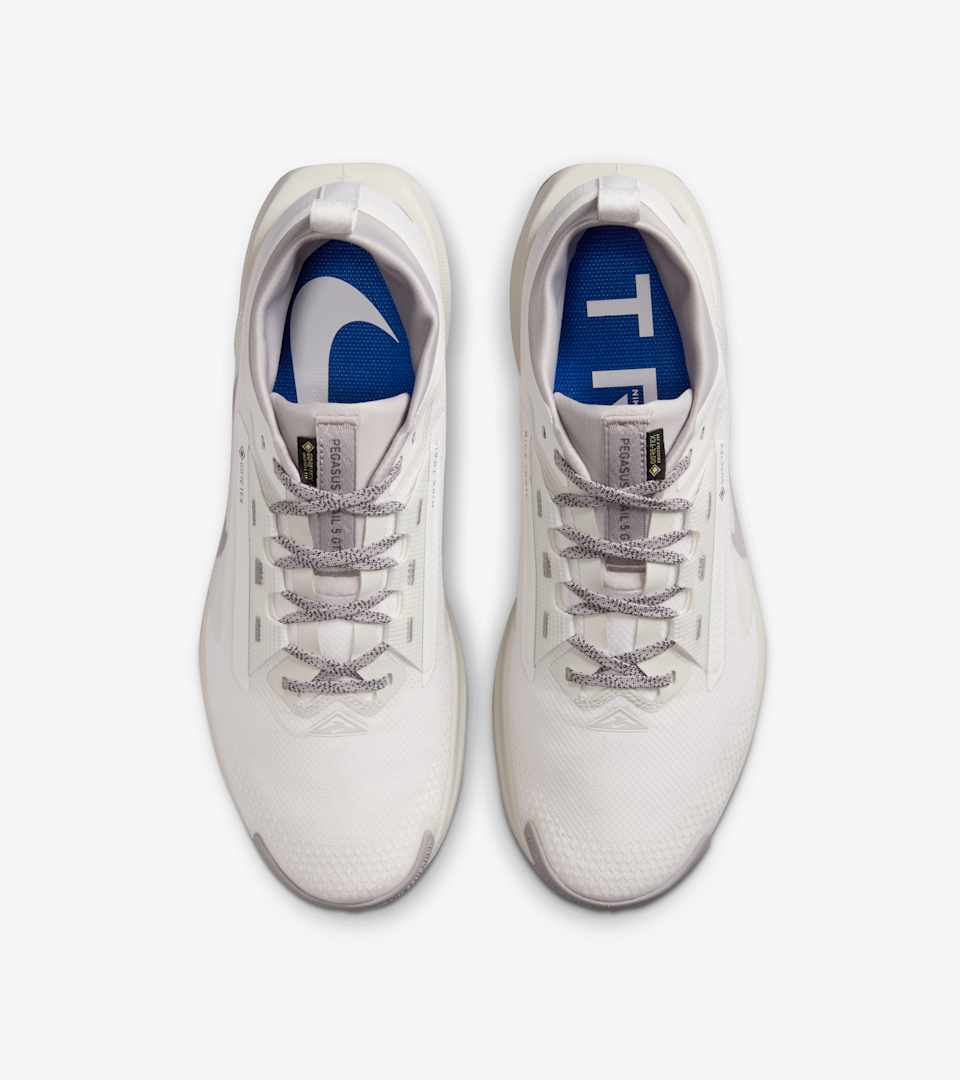 リアクトX ペガサス トレイル 5 GORE-TEX(Summit White and College Grey)[HQ7494-100]の商品画像(4枚目)