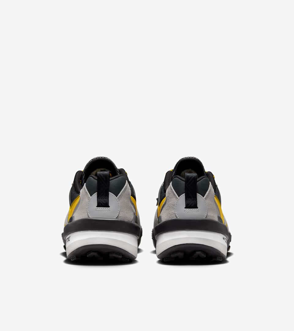 ゼガマドーム x sacai(Matte Silver)[HQ8618-002]の商品画像(5枚目)