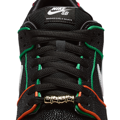 ナイキ SB ダンク LOW プロ[HV1664-001]の商品画像(11枚目)