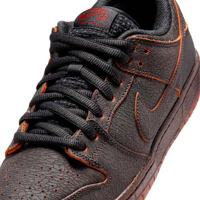 ナイキ SB ダンク LOW プロ プレミアム(Dark Smoke Grey and Black)[HV1668-001]の商品画像(7枚目)