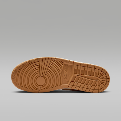 Air Jordan 1 LOW SE[HV4089-200]の商品画像(2枚目)