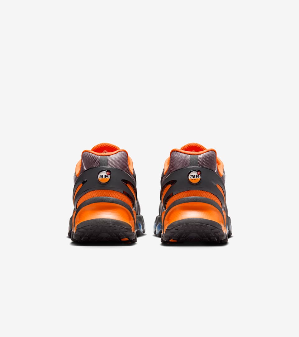 エア マックス Dn8 x パレス(White and Safety Orange)[IB4181-001]の商品画像(5枚目)