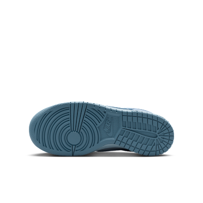 ナイキ ダンク LOW SE[IB5691-400]の商品画像(2枚目)