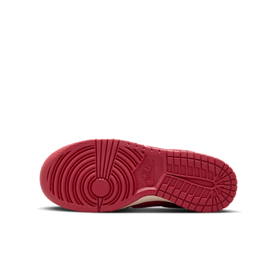 ナイキ ダンク LOW SE[IB5691-600]の商品画像(2枚目)