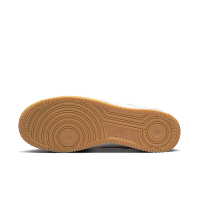 ナイキ エア フォース 1 ‘07 LV8[IB6388-101]の商品画像(2枚目)