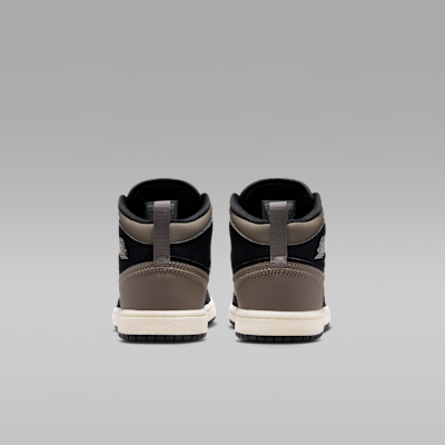 ジョーダン 1 MID SE[IB7052-002]の商品画像(6枚目)