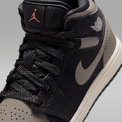 ジョーダン 1 MID SE[IB7052-002]の商品画像(7枚目)