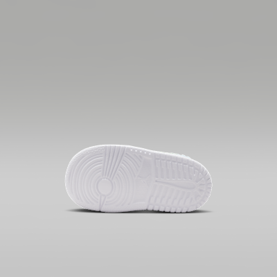 ジョーダン 1 LOW ALT SE[IB7120-403]の商品画像(2枚目)