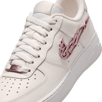 ナイキ エア フォース 1 ’07 LX[IF1686-161]の商品画像(7枚目)