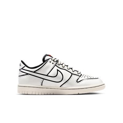 Nike Dunk LOW x LEGO® コレクション[IF2117-100]の商品画像(3枚目)