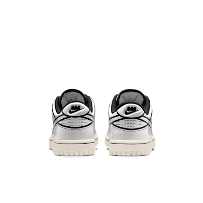 Nike Dunk LOW x LEGO® コレクション[IF2117-100]の商品画像(6枚目)