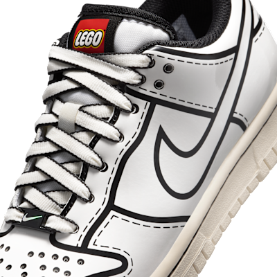 Nike Dunk LOW x LEGO® コレクション[IF2117-100]の商品画像(7枚目)