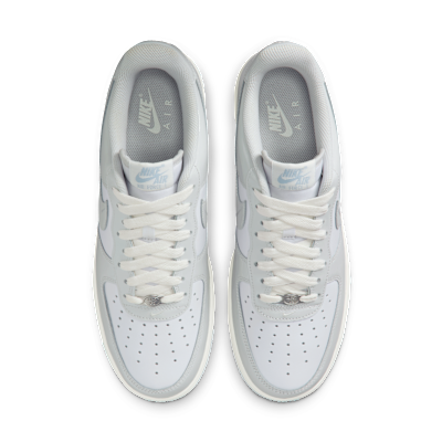 ナイキ エア フォース 1 '07[IH4461-100]の商品画像(4枚目)