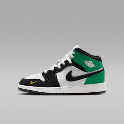 ジュニアシューズ(エア ジョーダン 1 MID SE)の商品画像