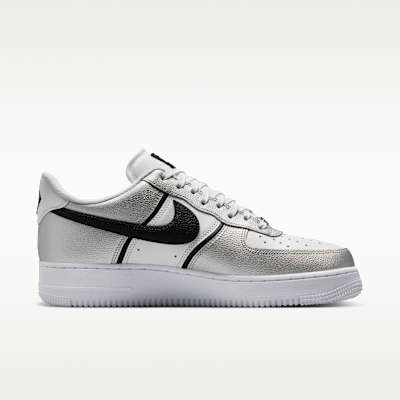 Nike エア フォース 1 ‘07 LV8 [IM5752-001]の商品画像(3枚目)