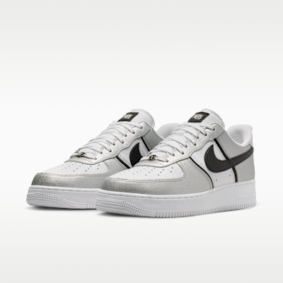Nike エア フォース 1 ‘07 LV8 [IM5752-001]の商品画像(5枚目)