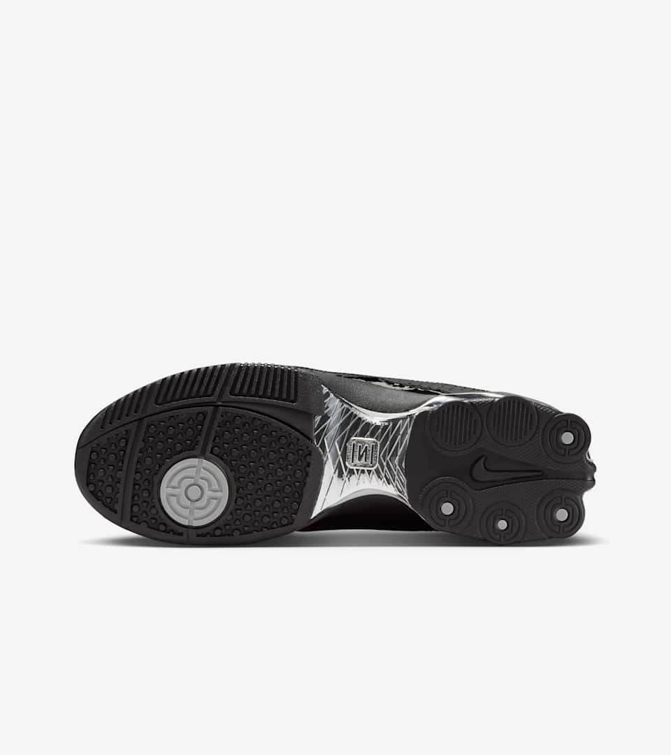 ウィメンズ トータル 90 ショックス マジア(Black and Metallic Silver)[IM9326-001]の商品画像(2枚目)