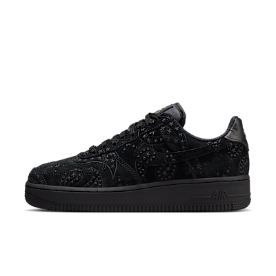 ウィメンズシューズ(ナイキ エア フォース 1 '07 プレミアム+)の商品画像