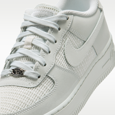 ナイキ エア フォース 1 LV8 2[IO9736-100]の商品画像(7枚目)