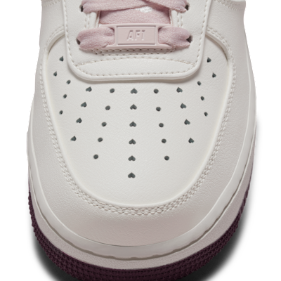 ナイキ エア フォース 1 '07[IQ4937-161]の商品画像(10枚目)