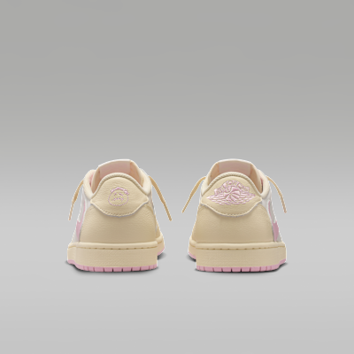 エア ジョーダン 1 LOW x トラヴィス スコット(Muslin and Shy Pink)[IQ7604-100]の商品画像(6枚目)