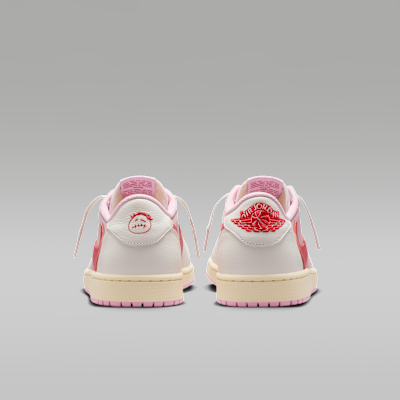 エア ジョーダン 1 LOW x トラヴィス スコット(Shy Pink and Tropical Pink)[IQ7604-101]の商品画像(6枚目)