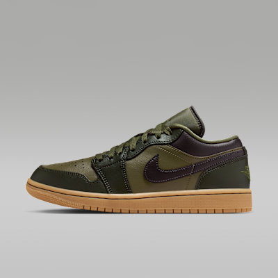 ウィメンズシューズ(エア ジョーダン 1 LOW)の商品画像