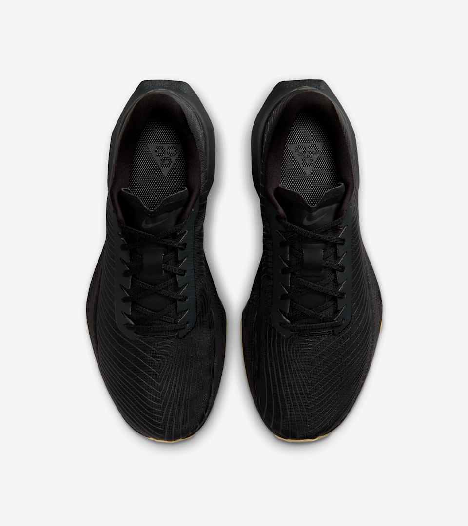 ACG ウルトラフライ トレイル(Black and Dark Smoke Grey)[IR7317-001]の商品画像(4枚目)